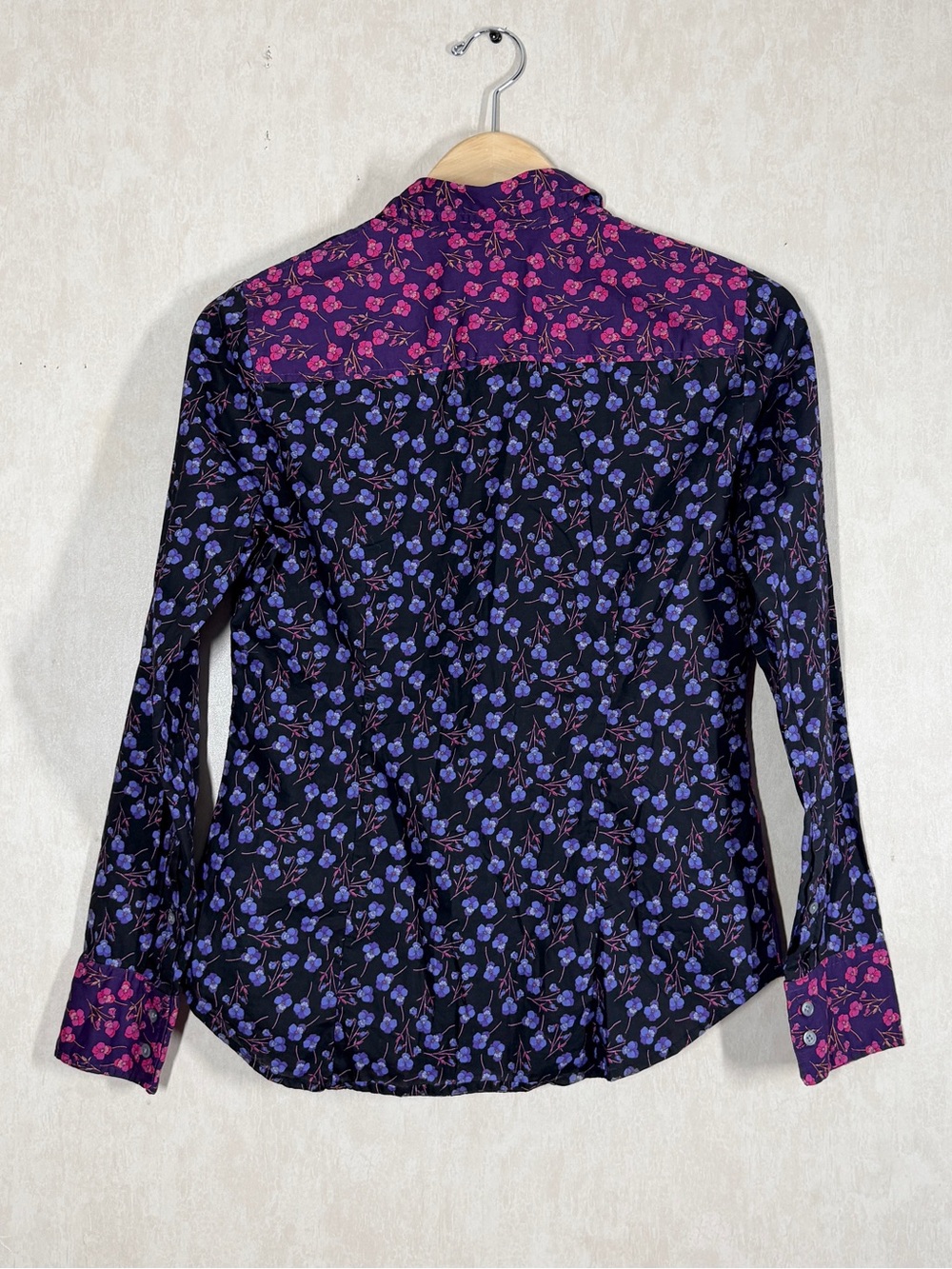 J. Crew Women’s Slim Perfect Button Down Shirt in Liberty Mixed Print 4 - Picture 6 of 11